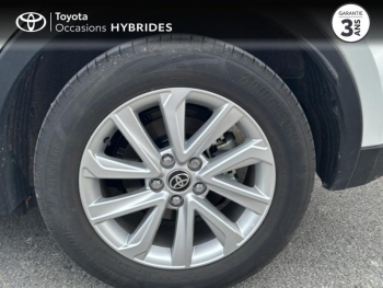 Photo 16 du bon plan TOYOTA C-HR 2.0 Hybride Rechargeable 225ch Dynamic MY25 occasion à 29980 €