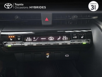 Photo 17 du bon plan TOYOTA C-HR 2.0 Hybride Rechargeable 225ch Dynamic MY25 occasion à 29980 €