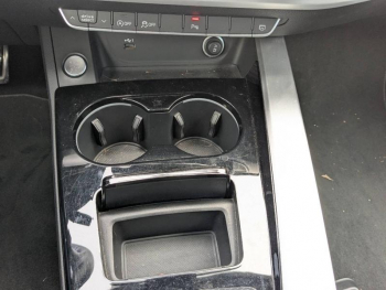 Photo 18 du bon plan AUDI A5 Cabriolet 40 TFSI 204ch S line S tronic 7 occasion à 34890 €