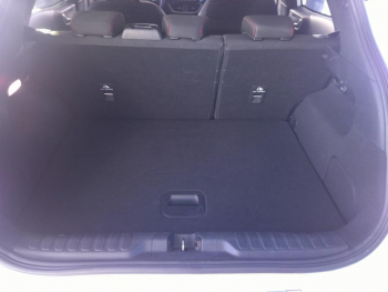 Photo 21 du bon plan FORD Puma 1.0 EcoBoost 125ch mHEV ST-Line 6cv occasion à 14900 €