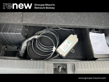 Photo 15 du bon plan RENAULT Captur 1.6 E-Tech hybride rechargeable 160ch Intens -21 occasion à 16600 €