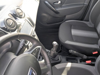 Photo 11 du bon plan DACIA Sandero 1.5 dCi 90ch Stepway occasion à 11990 €