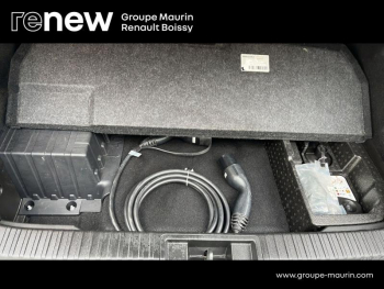 Photo 15 du bon plan RENAULT Captur 1.6 E-Tech hybride rechargeable 160ch Initiale Paris -21 occasion à 19800 €