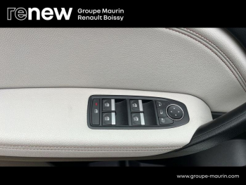 Photo 26 du bon plan RENAULT Captur 1.6 E-Tech hybride rechargeable 160ch Initiale Paris -21 occasion à 19800 €