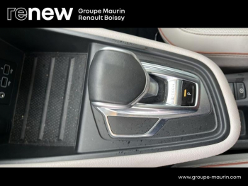 Photo 31 du bon plan RENAULT Captur 1.6 E-Tech hybride rechargeable 160ch Initiale Paris -21 occasion à 19800 €