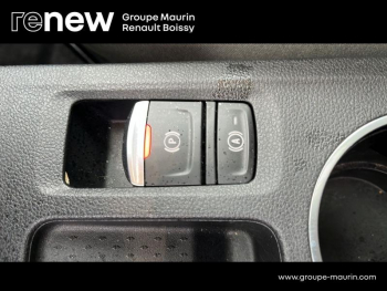 Photo 34 du bon plan RENAULT Captur 1.6 E-Tech hybride rechargeable 160ch Initiale Paris -21 occasion à 19800 €