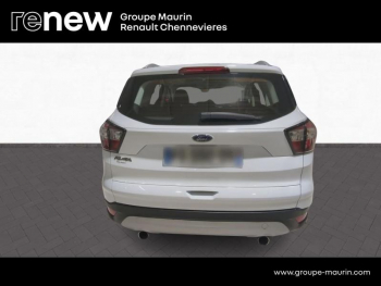 Photo 6 du bon plan FORD Kuga 1.5 TDCi 120ch Stop&Start Titanium 4x2 Euro6.2 occasion à 16499 €