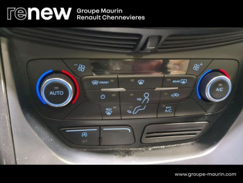 Photo 25 du bon plan FORD Kuga 1.5 TDCi 120ch Stop&Start Titanium 4x2 Euro6.2 occasion à 16499 €