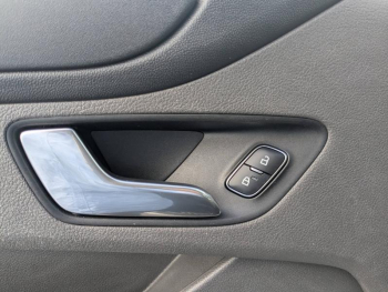 Photo 5 du bon plan FORD Transit Custom Fg VUL 280 L1H1 2.0 EcoBlue 105 Trend Business occasion à 21950 €