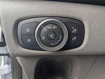 Photo 7 du bon plan FORD Transit Custom Fg VUL 280 L1H1 2.0 EcoBlue 105 Trend Business occasion à 21950 €