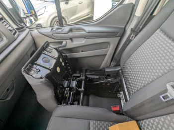 Photo 18 du bon plan FORD Transit Custom Fg VUL 280 L1H1 2.0 EcoBlue 105 Trend Business occasion à 21950 €