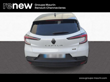 Photo 6 du bon plan RENAULT Captur 1.6 E-Tech full hybrid 145ch Techno occasion à 24999 €