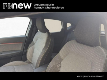 Photo 14 du bon plan RENAULT Captur 1.6 E-Tech full hybrid 145ch Techno occasion à 24999 €