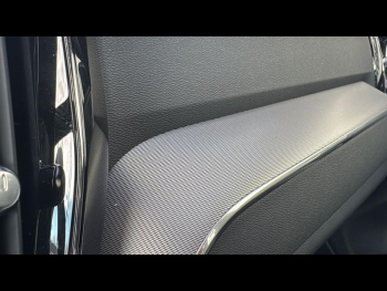 Photo 28 du bon plan VOLVO XC60 T6 AWD 253 + 145ch R-Design Geartronic occasion à 42900 €