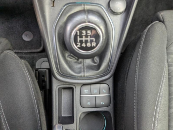 Photo 15 du bon plan FORD Puma 1.0 Flexifuel 125ch S&S mHEV Titanium occasion à 17490 €