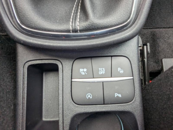 Photo 15 du bon plan FORD Puma 1.0 Flexifuel 125ch S&S mHEV Titanium occasion à 17990 €