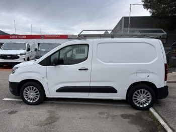 Photo 2 du bon plan TOYOTA PROACE CITY Medium 100 D-4D Business RC21 occasion à 15480 €