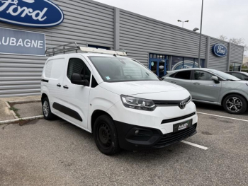 Photo 5 du bon plan TOYOTA PROACE CITY Medium 100 D-4D Business RC21 occasion à 15480 €