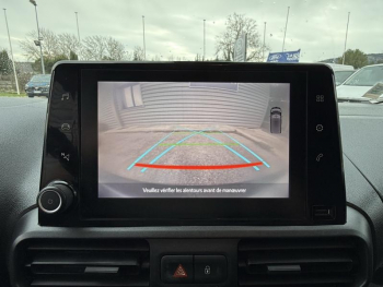 Photo 19 du bon plan TOYOTA PROACE CITY Medium 100 D-4D Business RC21 occasion à 15480 €