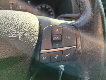 Photo 21 du bon plan FORD Transit Custom Fg VUL 280 L1H1 2.0 EcoBlue 130 S&S Limited BVA6 7cv occasion à 26412 €