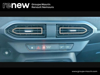 Photo 27 du bon plan DACIA Sandero 1.0 TCe 110ch Stepway Extreme -24 occasion à 18490 €