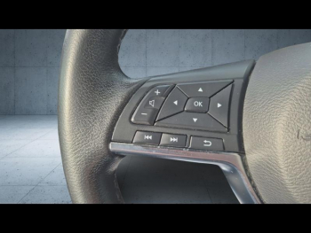 Photo 18 du bon plan NISSAN Juke 1.6 Hybrid 143ch PremiÃ¨re Edition 2023 occasion à 23900 €