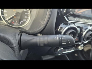 Photo 21 du bon plan NISSAN Juke 1.6 Hybrid 143ch PremiÃ¨re Edition 2023 occasion à 23900 €