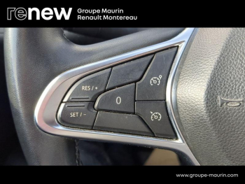 Photo 16 du bon plan RENAULT Captur 1.6 E-Tech hybride 145ch Intens -21 occasion à 14900 €