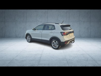 Photo 4 du bon plan VOLKSWAGEN T-Cross 1.0 TSI 116ch Life Plus occasion à 22900 €