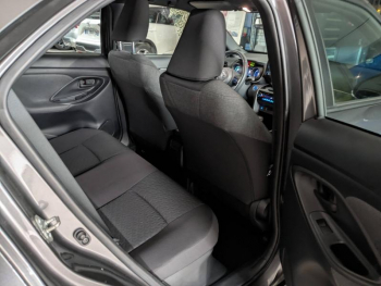 Photo 18 du bon plan TOYOTA Yaris Cross 116h Design MY22 occasion à 19990 €