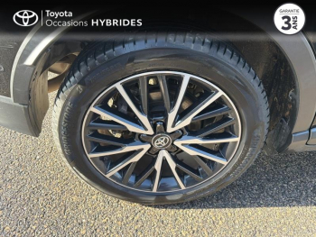 Photo 16 du bon plan TOYOTA C-HR 122h Distinctive 2WD E-CVT occasion à 16990 €