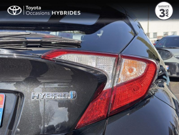 Photo 21 du bon plan TOYOTA C-HR 122h Distinctive 2WD E-CVT occasion à 16990 €