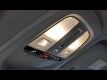 Photo 24 du bon plan VOLVO XC60 T6 Hybride Rechargeable 253 + 145ch Ultra Style Dark Geartronic 8 AWD occasion à 69990 €