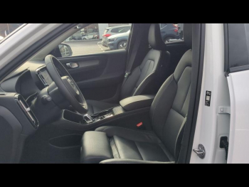 Photo 8 du bon plan VOLVO XC40 B3 163ch Lounge Edition DCT 7 occasion à 42990 €