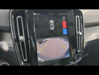 Photo 21 du bon plan VOLVO XC40 B3 163ch Lounge Edition DCT 7 occasion à 42990 €