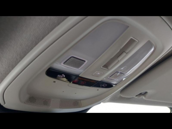 Photo 23 du bon plan VOLVO XC40 B3 163ch Lounge Edition DCT 7 occasion à 42990 €