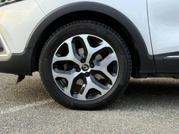 Photo 16 du bon plan RENAULT Captur 1.3 TCe 130ch FAP Intens occasion à 12490 €