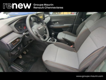 Photo 9 du bon plan DACIA Sandero 1.0 TCe 110ch Stepway Extreme -24 occasion à 17999 €