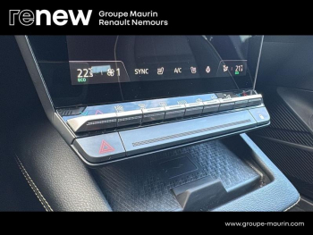 Photo 27 du bon plan RENAULT Megane E-Tech Electric EV60 220ch Iconic super charge occasion à 22900 €