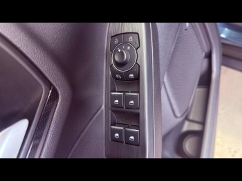 Photo 8 du bon plan FORD Kuga 2.5 Duratec 190ch FHEV E85 ST-Line BVA occasion à 25900 €