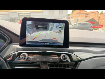 Photo 16 du bon plan FORD Kuga 2.5 Duratec 190ch FHEV E85 ST-Line BVA occasion à 25900 €