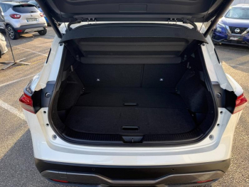 Photo 17 du bon plan NISSAN Qashqai e-POWER 190ch Tekna 2022 occasion à 28990 €