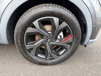 Photo 13 du bon plan RENAULT Arkana 1.6 E-Tech hybride 145ch RS Line Fast Track occasion à 21480 €