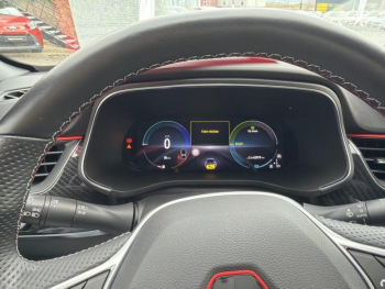 Photo 14 du bon plan RENAULT Arkana 1.6 E-Tech hybride 145ch RS Line Fast Track occasion à 21480 €