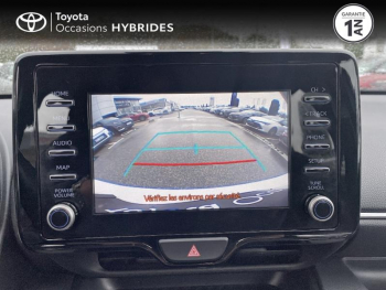 Photo 15 du bon plan TOYOTA Yaris 116h Dynamic 5p MY22 occasion à 17990 €