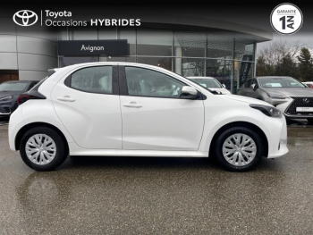 Photo 17 du bon plan TOYOTA Yaris 116h Dynamic 5p MY22 occasion à 17990 €