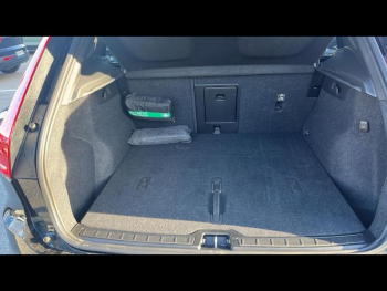 Photo 7 du bon plan VOLVO XC40 B3 163ch Plus DCT 7 occasion à 36990 €