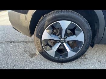 Photo 10 du bon plan VOLVO XC40 B3 163ch Plus DCT 7 occasion à 36990 €