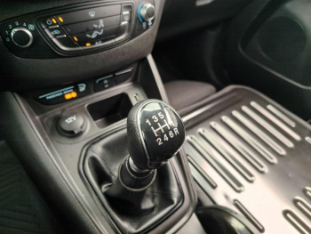 Photo 23 du bon plan FORD Transit Courier VUL 1.5 TDCI 100ch Stop&Start Trend Business occasion à 15624 €