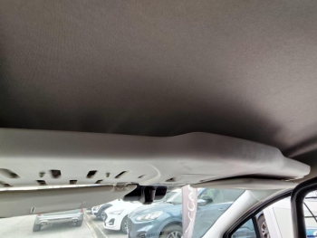 Photo 24 du bon plan FORD Transit Courier VUL 1.5 TDCI 100ch Stop&Start Trend Business occasion à 15624 €